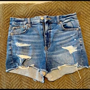 American Eagle Curvy Hi Rise Shortie